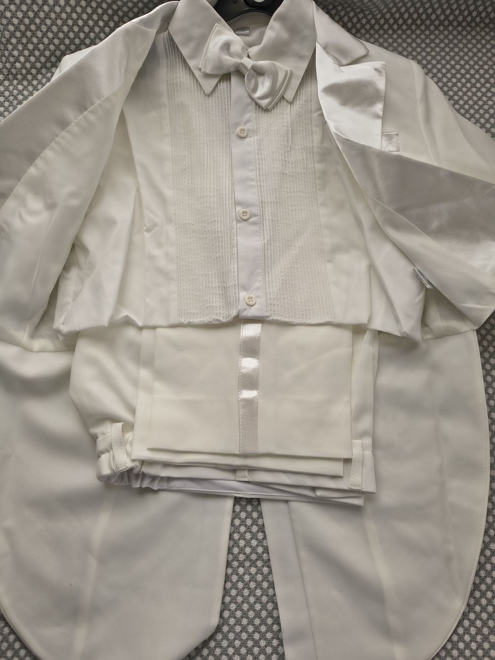 Boy's White Satin-Tuxedo Dress Shirt with Bow Tie Size 10